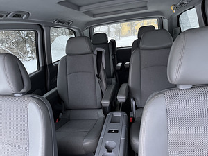 M/V Mercedes-Benz Viano 3,0D 150kw 2010 (6 foto / 9)