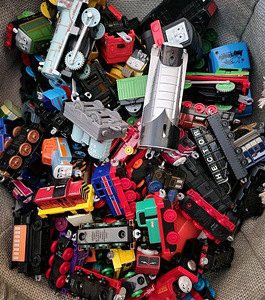 Паровозики Thomas & Friends (10 foto / 10)