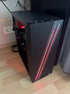 Ryzen 3/ 16GB DDR4/ 1050Ti 4GB/ 512 SSD/ 700W PSU (2 foto / 6)