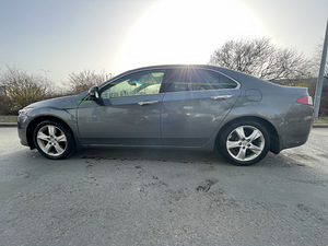 Honda Accord executive 2.4 (5 foto / 15)