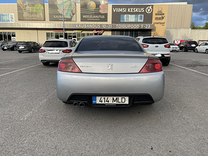 Peugeot 407 Coupe 2.7 150kW (2 foto / 9)