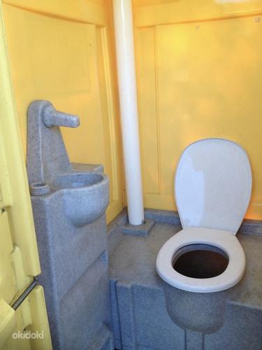 Уличный туалет (фото #5)