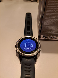 Garmin Fenix 5 plus (2 foto / 5)
