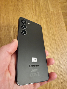 Samsung Galaxy S23 (3 фото из 5)