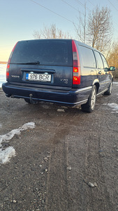 Volvo v70 2.5 tdi 103 kw (7 foto / 10)