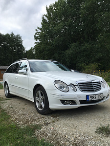 Мерседес-Бенц Е 220 Авангард 2.1 R4 125кВт (6 фото из 8)