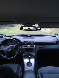 Mercedes-Benz C 320 Avantgarde 3.0 V6 165kW (10 foto / 10)