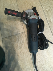 Ketaslõikur Bosch GWS 17-125 CIE 2 tk. (1 foto / 4)