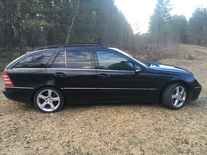 Mercedes-Benz C 320 3.0 V6 165kW VAHETUS (7 foto / 8)