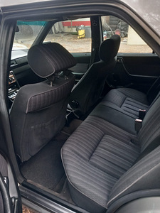 Mercedes Benz 300D atm . W124 . 1988 (6 foto / 7)