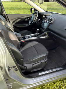 Renault Kadjar, 2017 (3 фото из 6)