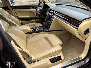 Volkswagen phaeton (5 foto / 9)