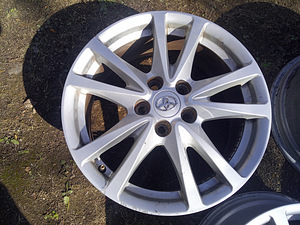 Toyota 17" originaal valuveljed (4 foto / 9)