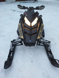 Polaris Indy 600cc 2013 (1 foto / 8)