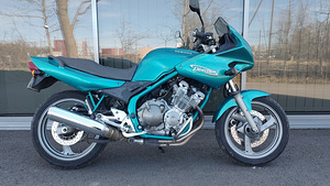 Yamaha XJ 600