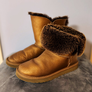 UGG bailey button pronks talvesaapad nr 37 (2 foto / 3)