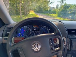 Volkswagen touareg (3 foto / 12)