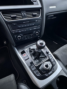 AUDI A5 176KW Manuaal (11 foto / 15)
