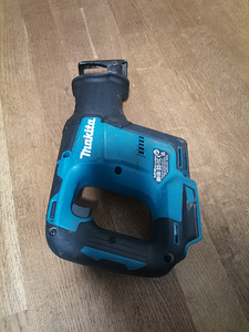 Makita (3 фото из 3)