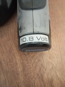Dremel 8200 (4 foto / 6)