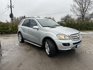 Мерседес-Бенц МЛ 320 CDI 4MATIC (2 фото из 6)
