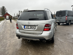 Мерседес-Бенц МЛ 320 CDI 4MATIC (3 фото из 6)