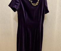 Классическое короткое фиолетовое платье, бархат