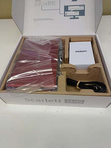 Focusrite Scarlett 8i6 3-го поколения USB аудиоинтерфейс (2 фото из 2)