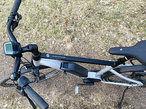 Heas korras Ghost Hybrid Square elektrijalgratas (5 foto / 10)