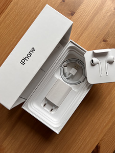 iPhone 11 64 GB Black (5 foto / 7)