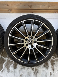 Оригинальные 19" диски Mercedes-Benz AMG (5 фото из 6)