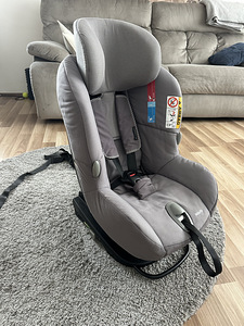 Maxi cosi Milofix 0-18kg (2 foto / 5)