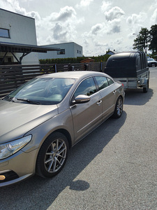Volkswagen Passat cc 2008 (1 foto / 3)