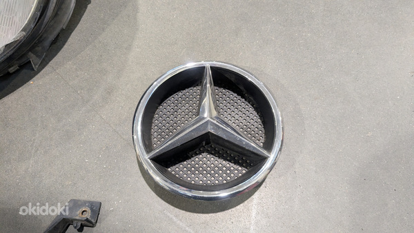 MB Mercedes-Benz CLS W219 2003-2011 embleem / märk esistange