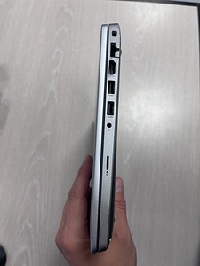 Notebook Dell Latitude 5420 (2 foto / 3)
