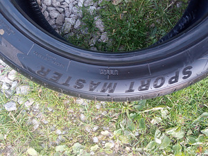 Летние шины R18/45/235 Hankook (3 фото из 5)
