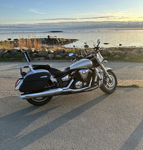 Yamaha xvs1300 (2 фото из 6)