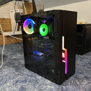 Lauaarvuti (PC) / i7 / RTX 3050 / 16GB (1 foto / 10)