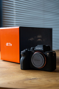Sony A7 IV (1 фото из 4)
