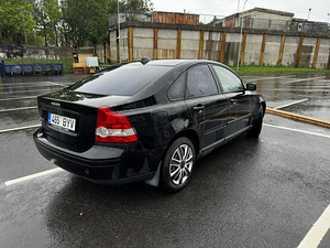Volvo s40 2,5 бензин+газ (8 фото из 8)