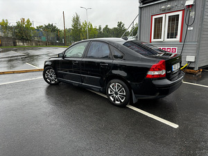 Volvo s40 бензин+газ (продажа/обмен) (4 фото из 8)