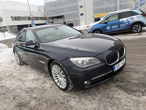 BMW 730 f01 (3 фото из 9)