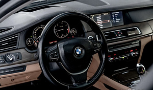 BMW 730d f01 (5 foto / 10)