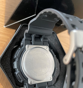 Casio G-Shock GA-100-1A1ER в штучной упаковке uUS (2 фото из 2)
