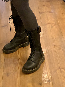 Dr. Martens , originaal, 38 suurus (7 foto / 7)
