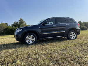 Jeep 3.0 177квт (6 фото из 7)