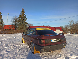 Audi 80 quattro 2.1t (3 foto / 5)