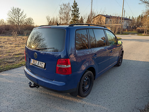 VW Touran 1.9 TDI 77kW 2004 Tervikuna varuosades (3 foto / 10)