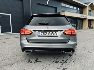 Mercedes-Benz C 250 AMG-pakett BLUETEC 7-speed 2.1 R4 150kW (5 foto / 13)