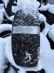 Nokian 215/55/17 (1 foto / 2)